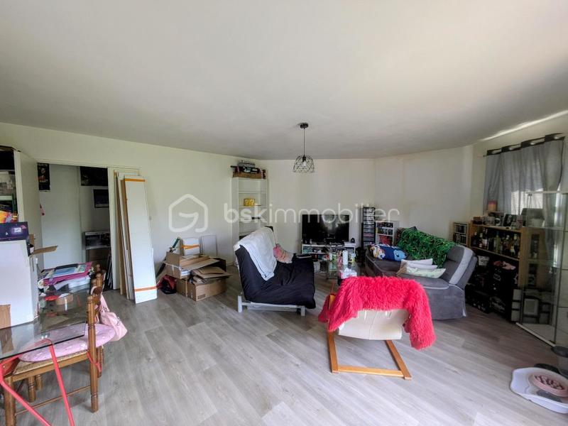 Appartement - 79 m² - 4 pièces