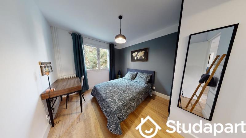 Chambre - 13 m² - 1 pièce