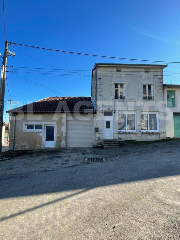 Maison - 174 m² - 9 pièces