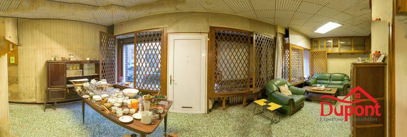 Local commercial - 192 m²