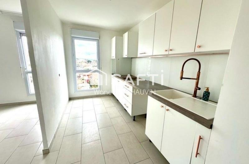 Appartement - 75 m² - 3 pièces