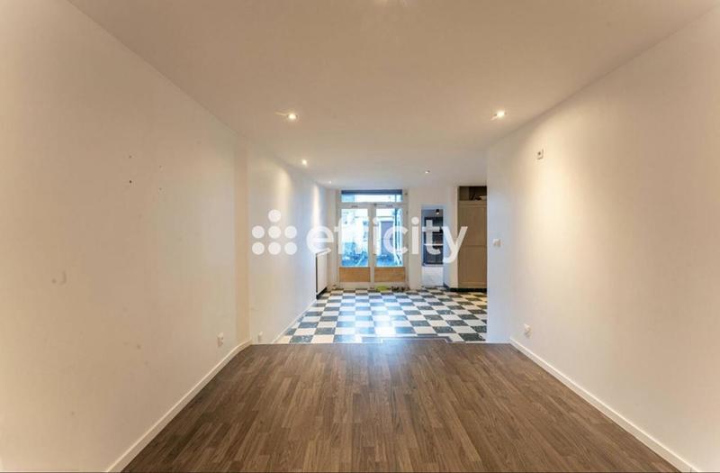 Immeuble - 285 m² - 12 pièces