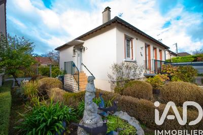 Maison - 80 m² - 4 pièces