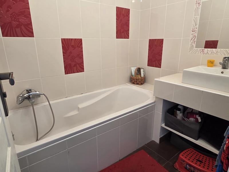 Appartement - 92 m² - 4 pièces