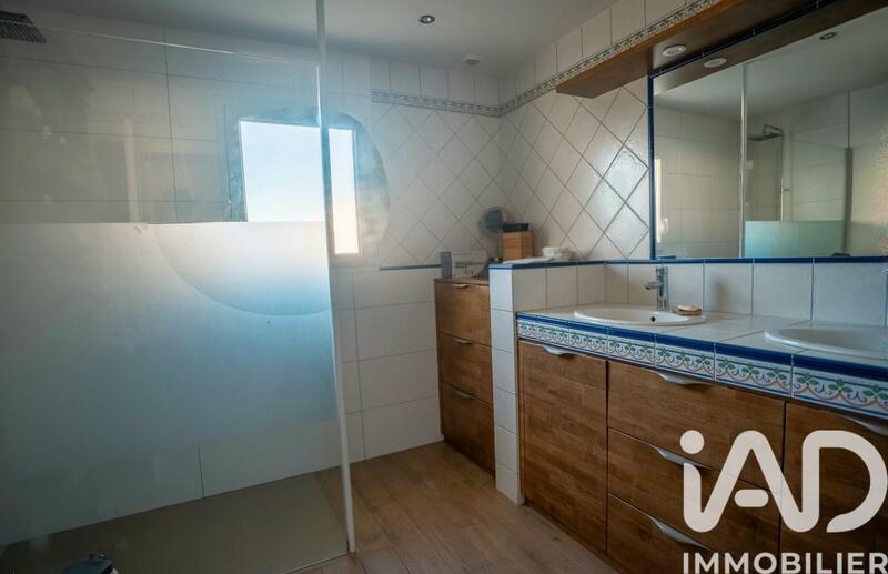 Maison - 135 m² - 8 pièces