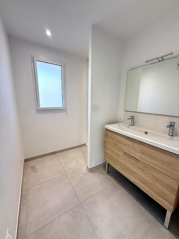 Maison - 134 m² - 6 pièces