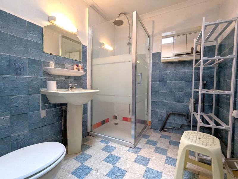 Appartement - 93 m² - 5 pièces