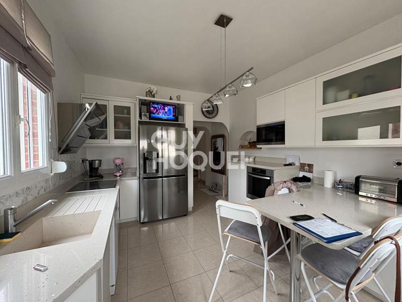 Maison - 110 m² - 4 pièces