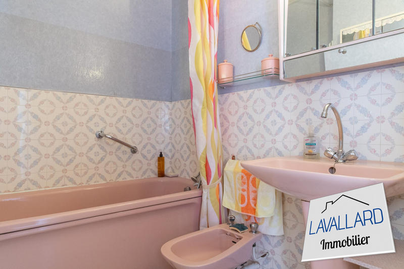 Appartement - 72 m² - 5 pièces