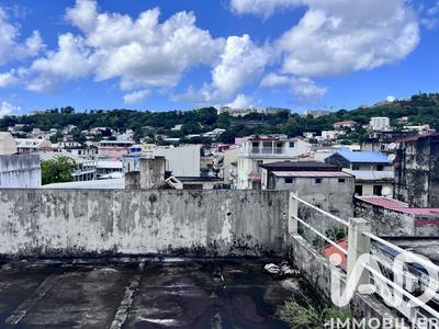 Maison de ville - 140 m² - 8 pièces