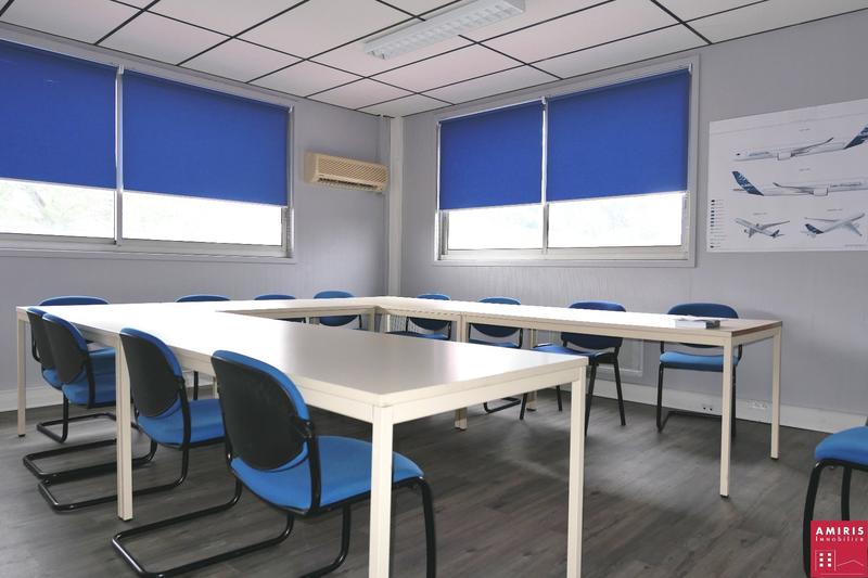Bureau - 254 m²