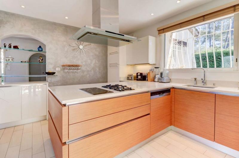 Villa - 147 m² - 5 pièces