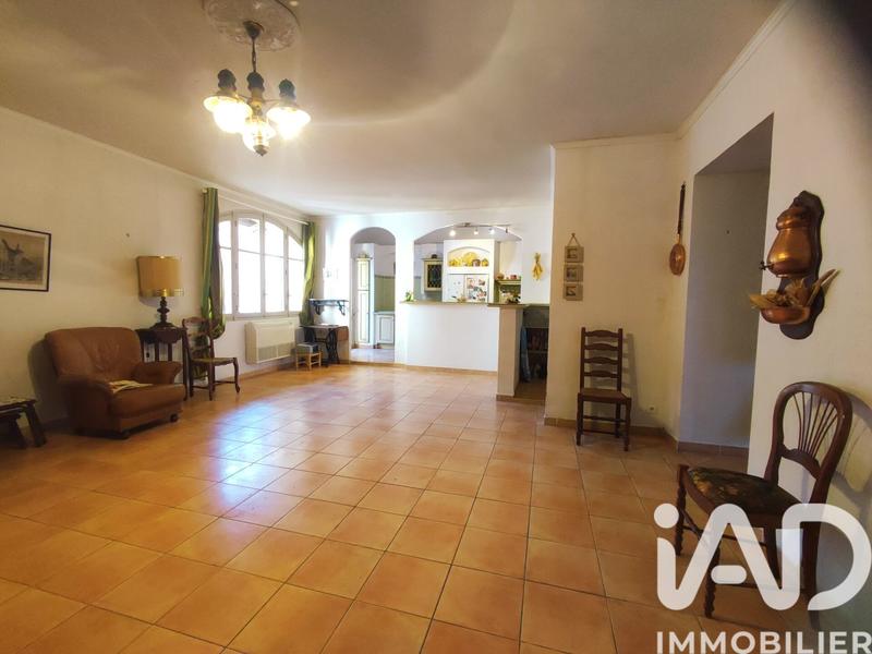 Maison de ville - 285 m² - 9 pièces