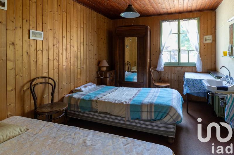 Maison - 290 m² - 15 pièces