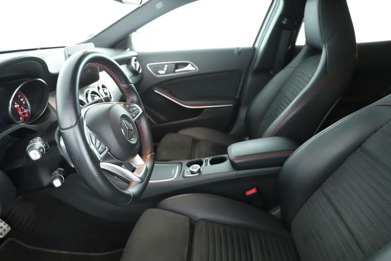 Mercedes Gla 200 Fascination 7g-Dct 156 ch