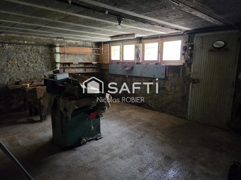 Maison - 96 m² - 5 pièces