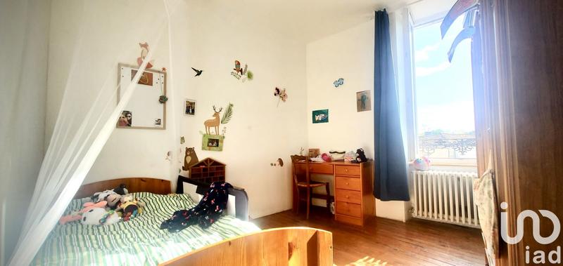 Maison - 182 m² - 10 pièces