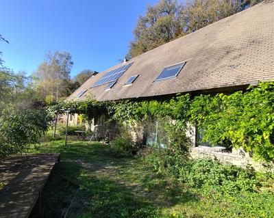 Maison - 250 m² - 9 pièces