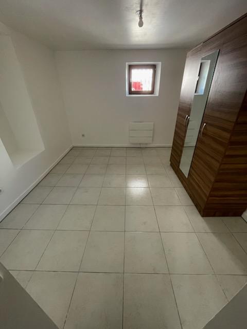 Appartement - 80 m² - 3 pièces