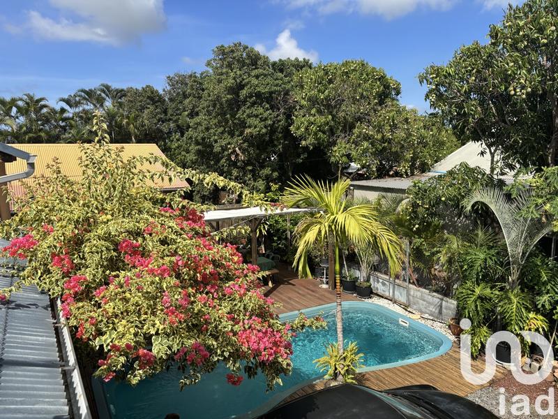 Maison - 170 m² - 9 pièces