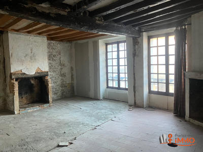 Maison - 220 m² - 9 pièces