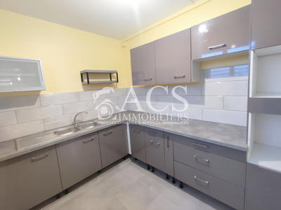 Appartement - 70 m² - 4 pièces