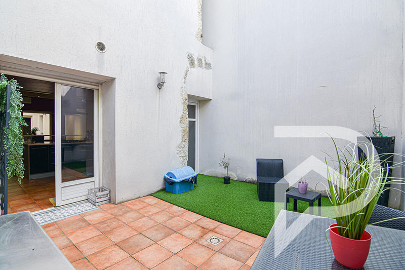 Maison - 147 m² - 6 pièces