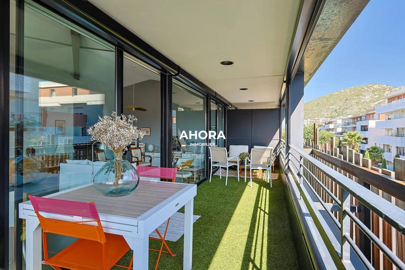 Appartement - 101 m² - 3 pièces