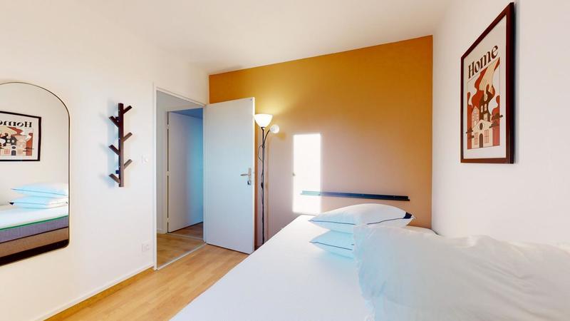 Appartement - 101 m² - 6 pièces