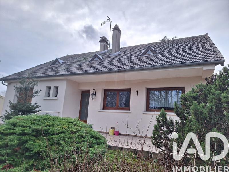 Maison - 120 m² - 5 pièces