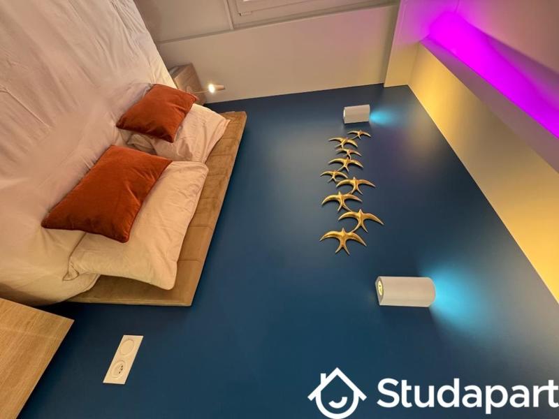 Chambre - 12 m² - 1 pièce