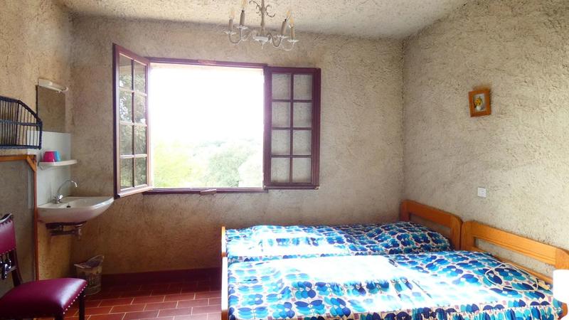 Maison en pierre - 300 m² - 6 pièces