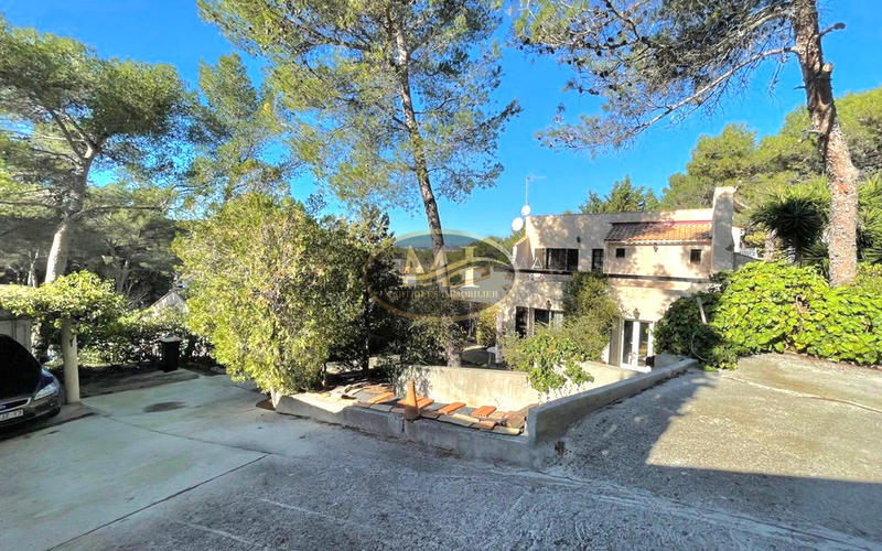 Maison - 107 m² - 5 pièces