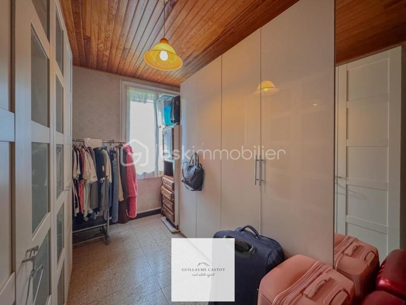 Villa - 101 m² - 5 pièces