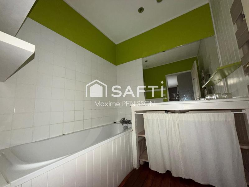 Maison - 97 m² - 5 pièces