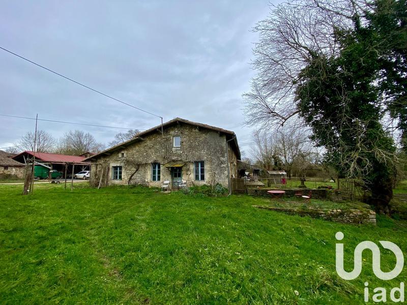 Maison - 180 m² - 8 pièces