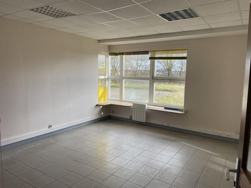 Bureau - 284 m²