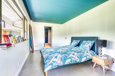 Maison - 300 m² - 11 pièces