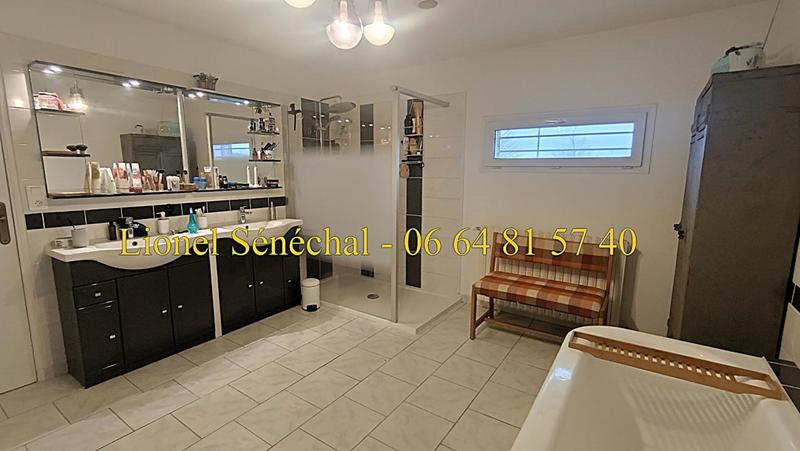 Maison - 171 m² - 10 pièces