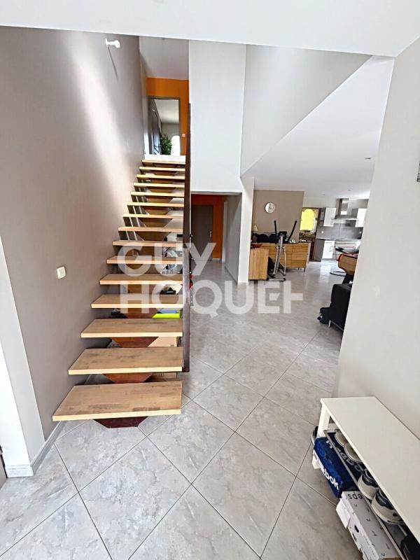 Maison - 128 m² - 4 pièces