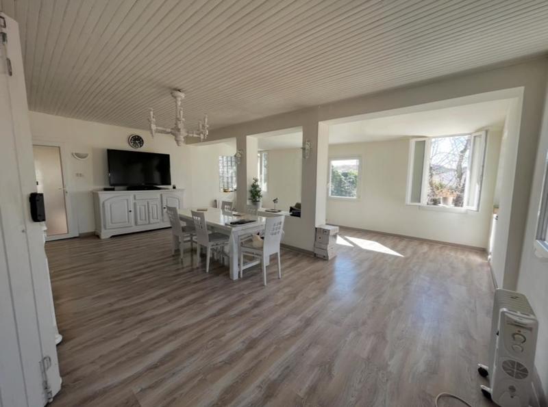 Maison - 144 m² - 5 pièces