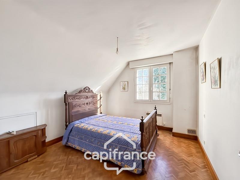 Maison - 146 m² - 6 pièces