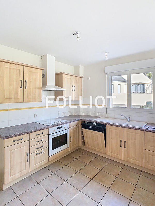 Maison - 84 m² - 4 pièces