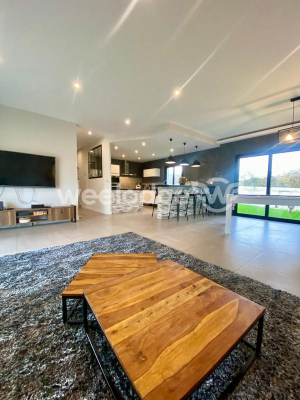 Maison - 165 m² - 6 pièces