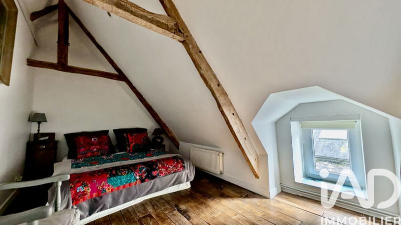 Maison - 193 m² - 8 pièces