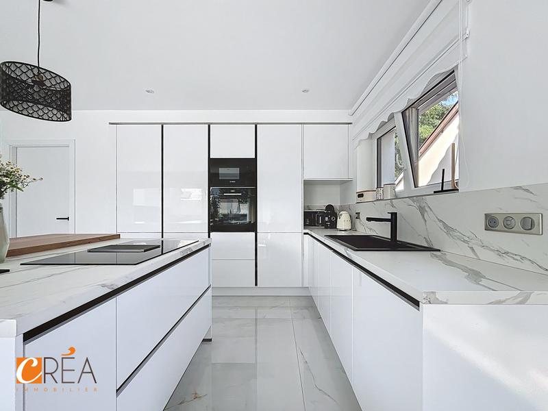 Maison - 118 m² - 5 pièces