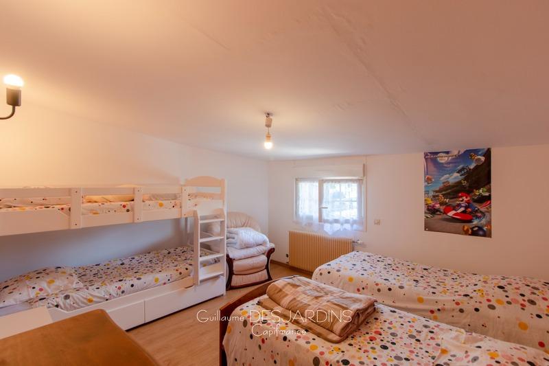 Maison de village - 187 m² - 9 pièces