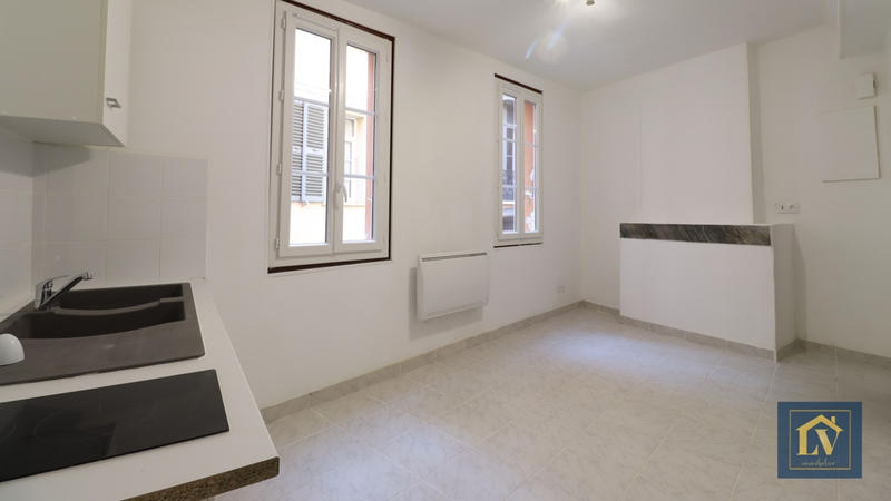 Immeuble - 7 pièces