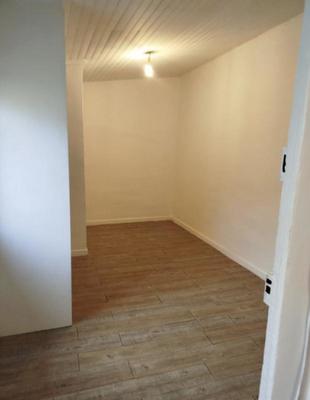 Appartement ancien - 16 m² - 1 pièce