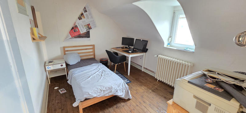 Propriété - 205 m² - 9 pièces